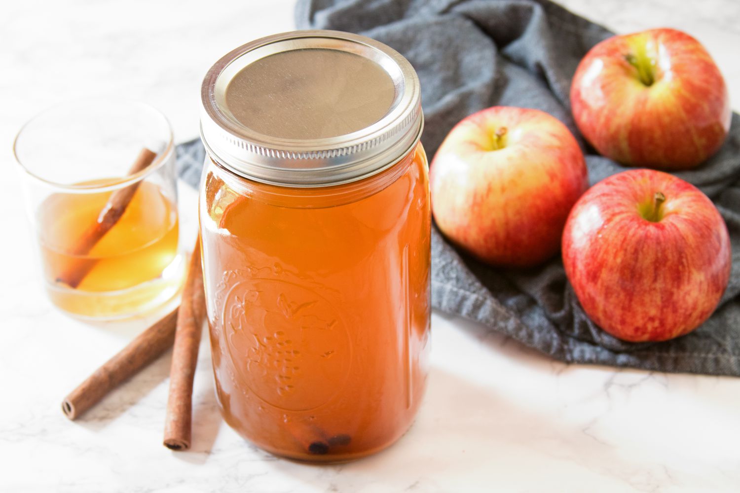 apple-pie-moonshine-recipe