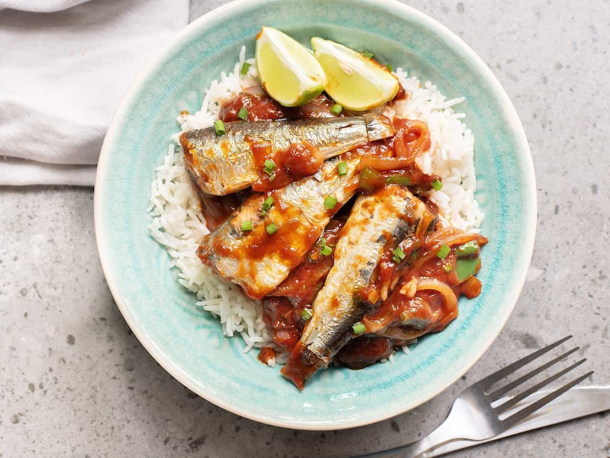 island-style-sardines-and-rice-recipe