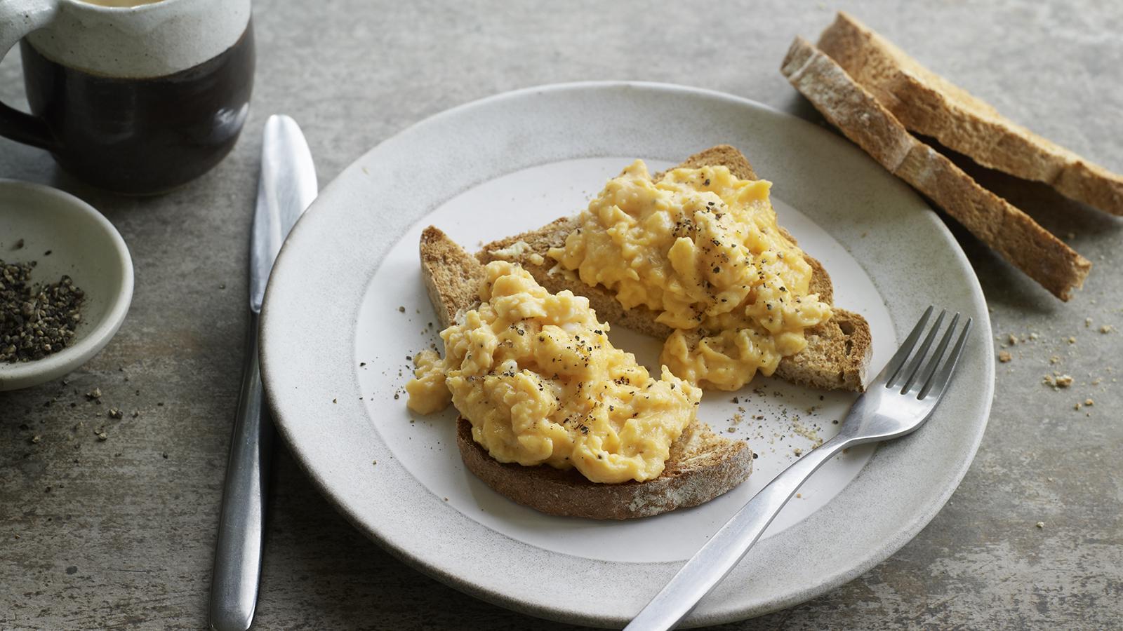 microwave-scrambled-eggs-recipe